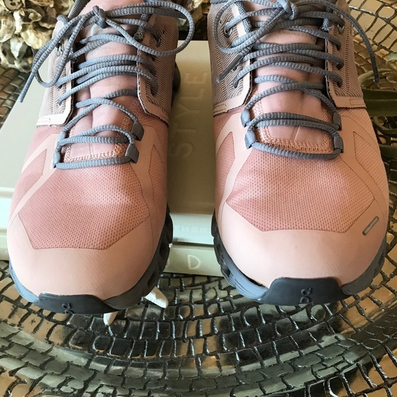 ON CLOUD 5 WATERPROOF ROSE/FOSSIL - Picture 3 of 14